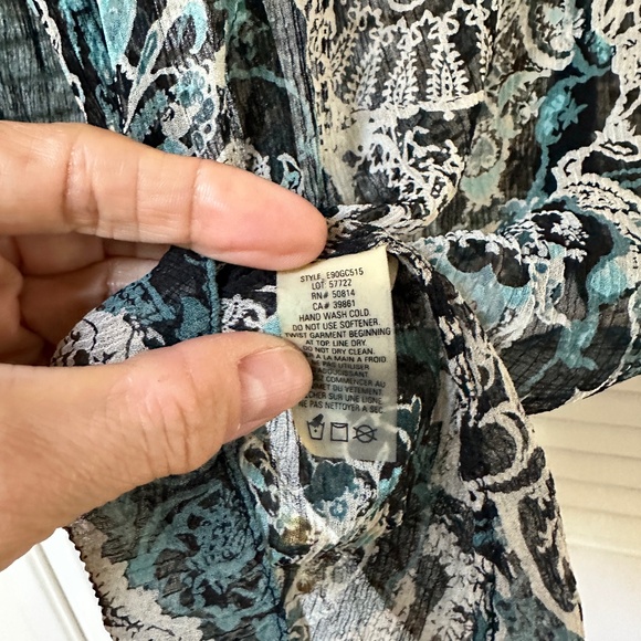 Elie Tahari Silk Sheer Snap Front Velvet Trim Blouse Lace Trim Long Sleeves LG - Picture 9 of 10